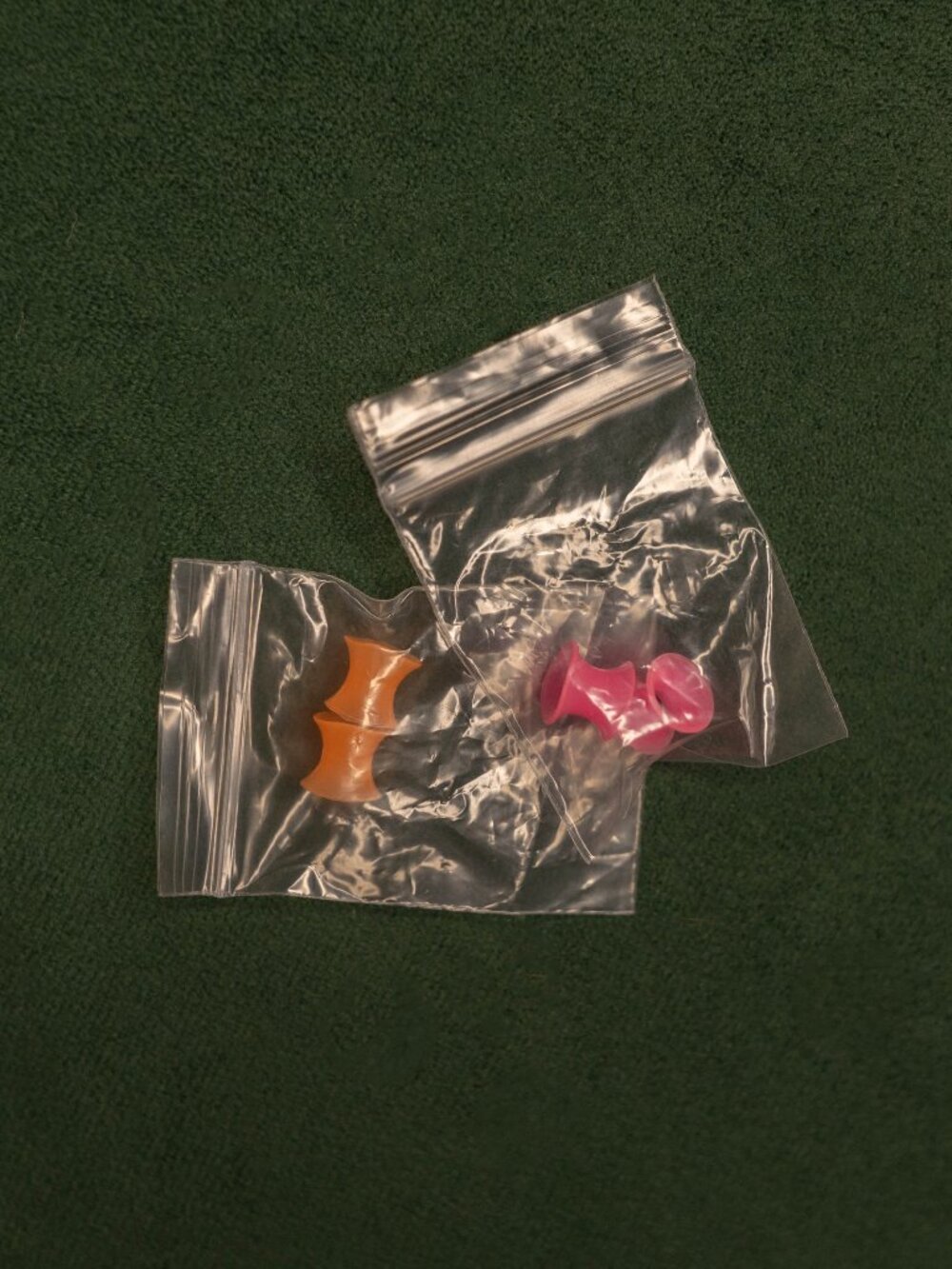 Set of 2 New Silicone 2g Tunnels - Hot Pink & Orange